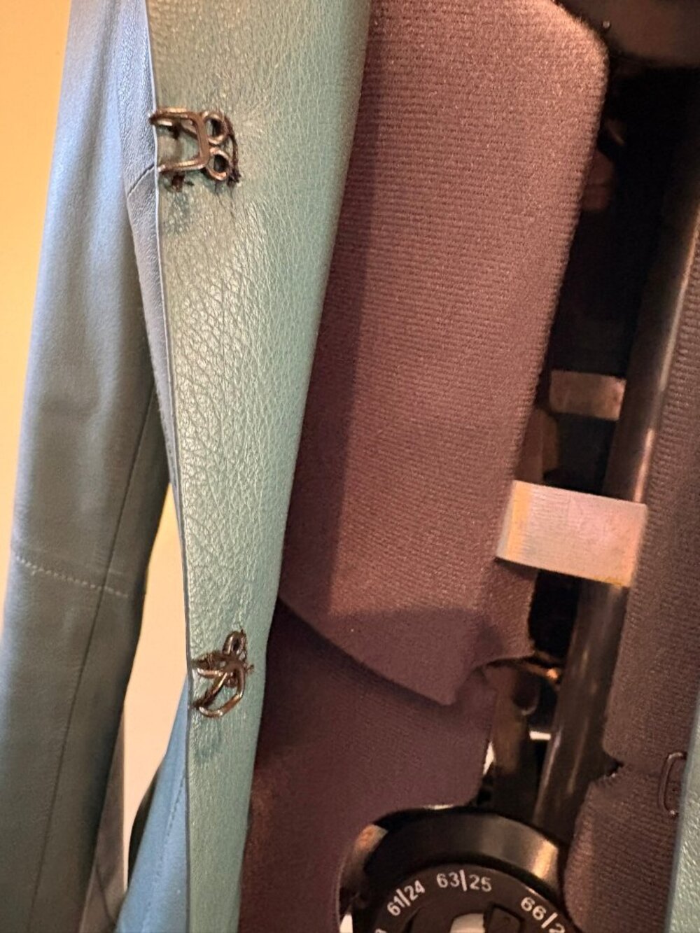 Lafayette 148 size 0 green leather blazer - Picture 4 of 8